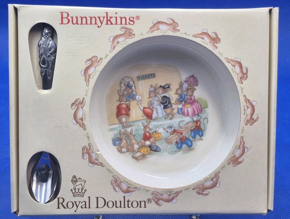 Vintage Royal Doulton BUNNYKINS Baby Plate Feeding Spoon 1988 Nursery Set NEW